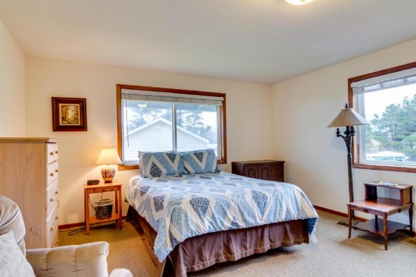 Falcon's Nest image 11